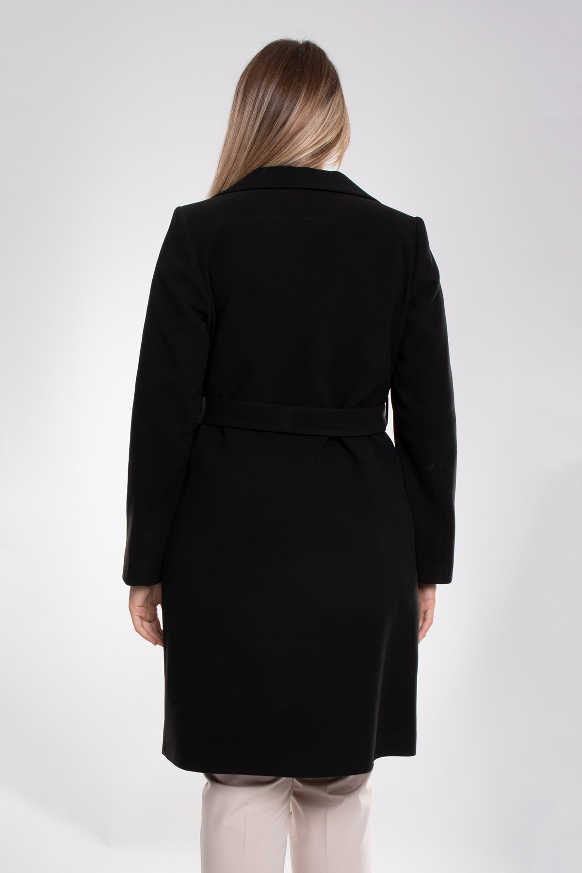 3854 Büyük Beden P.M.Erkek Yaka Kuşaklı Kadın Uzun Kaşe Kaban