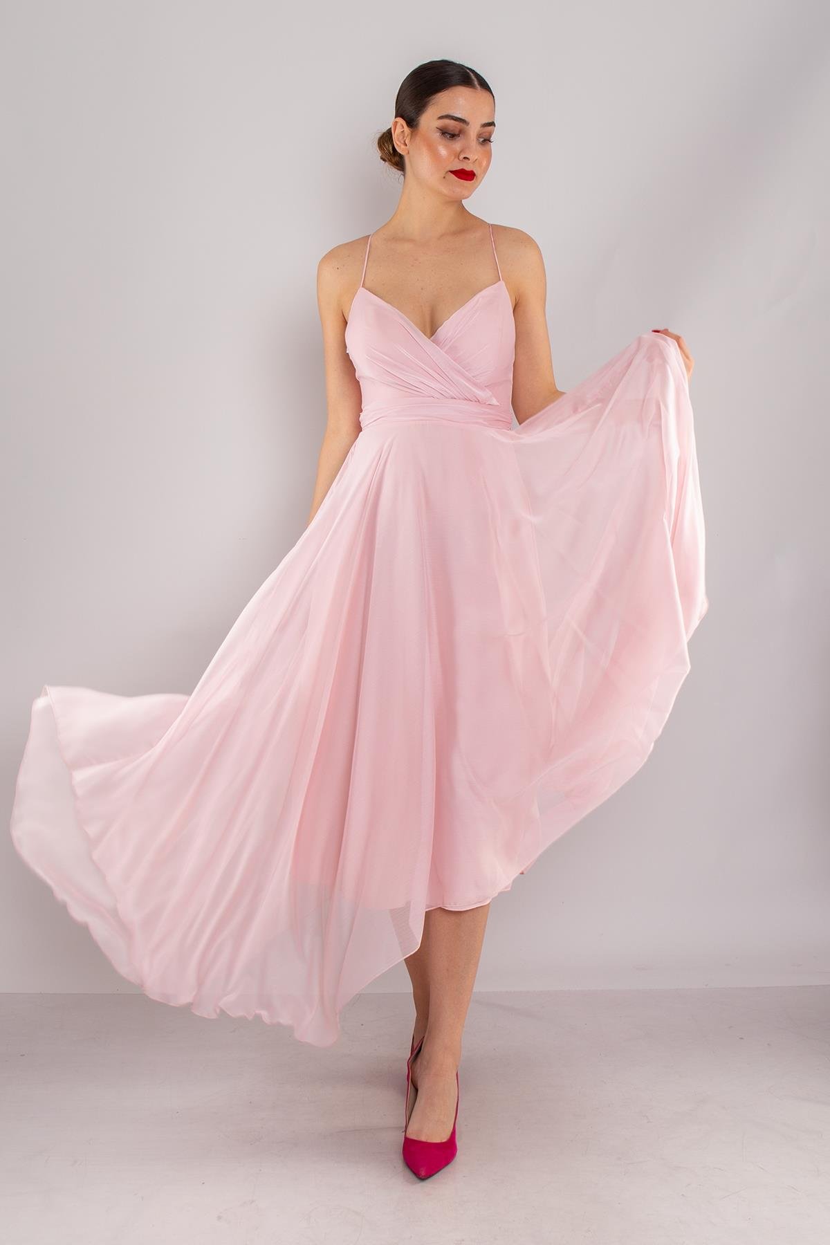 4059 Sırt İp Askı Kristal Şifon Midiboy Elbise