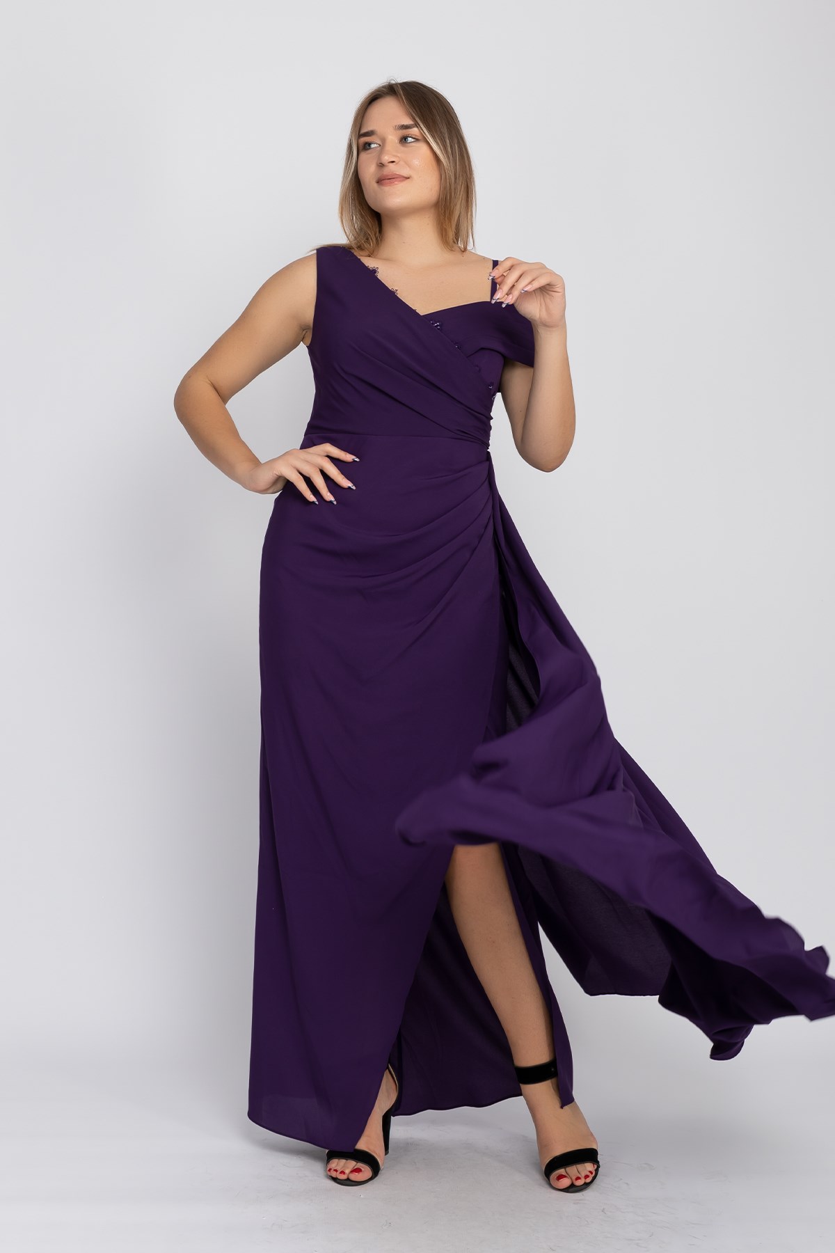 410 KB Tek Omuz Drapeli Kuyruklu Uzun Abiye Elbise