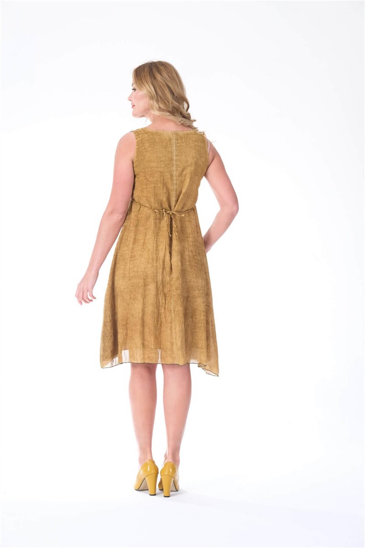 4533 Yakası İpli Eteği Parçalı Kolsuz Pamuk Otantik Elbise