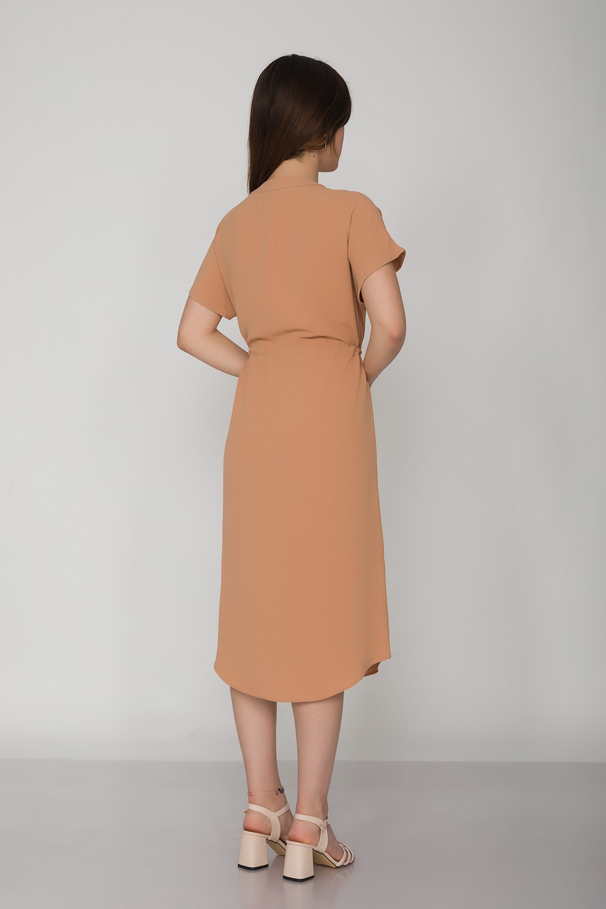 4562 Beli Büzgülü Vyaka Yırtmaçlı Viscon Elbise