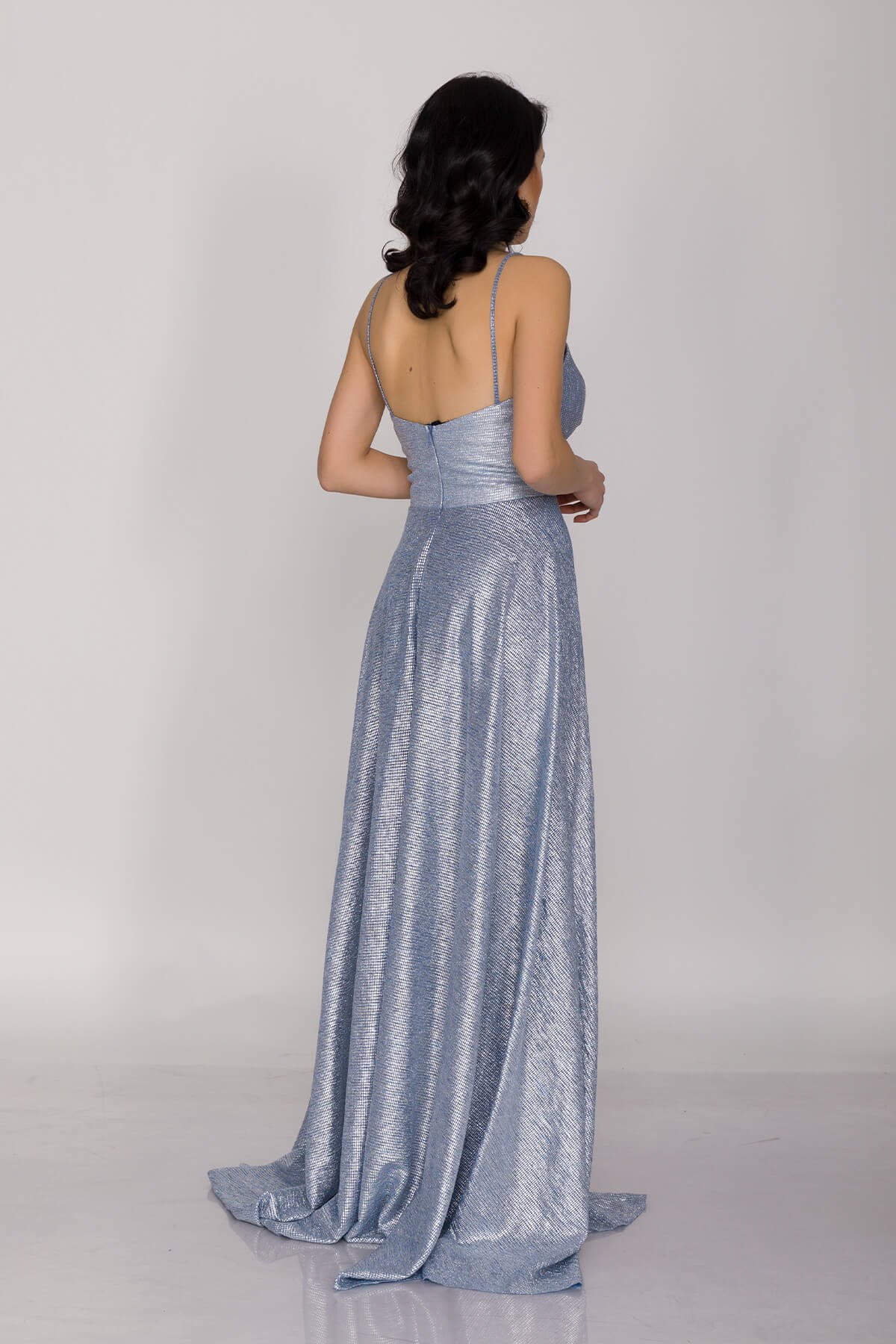 4831-1 KB Jakar İp Askılı Moonlight Yırtmaçlı Uzun Abiye Elbise