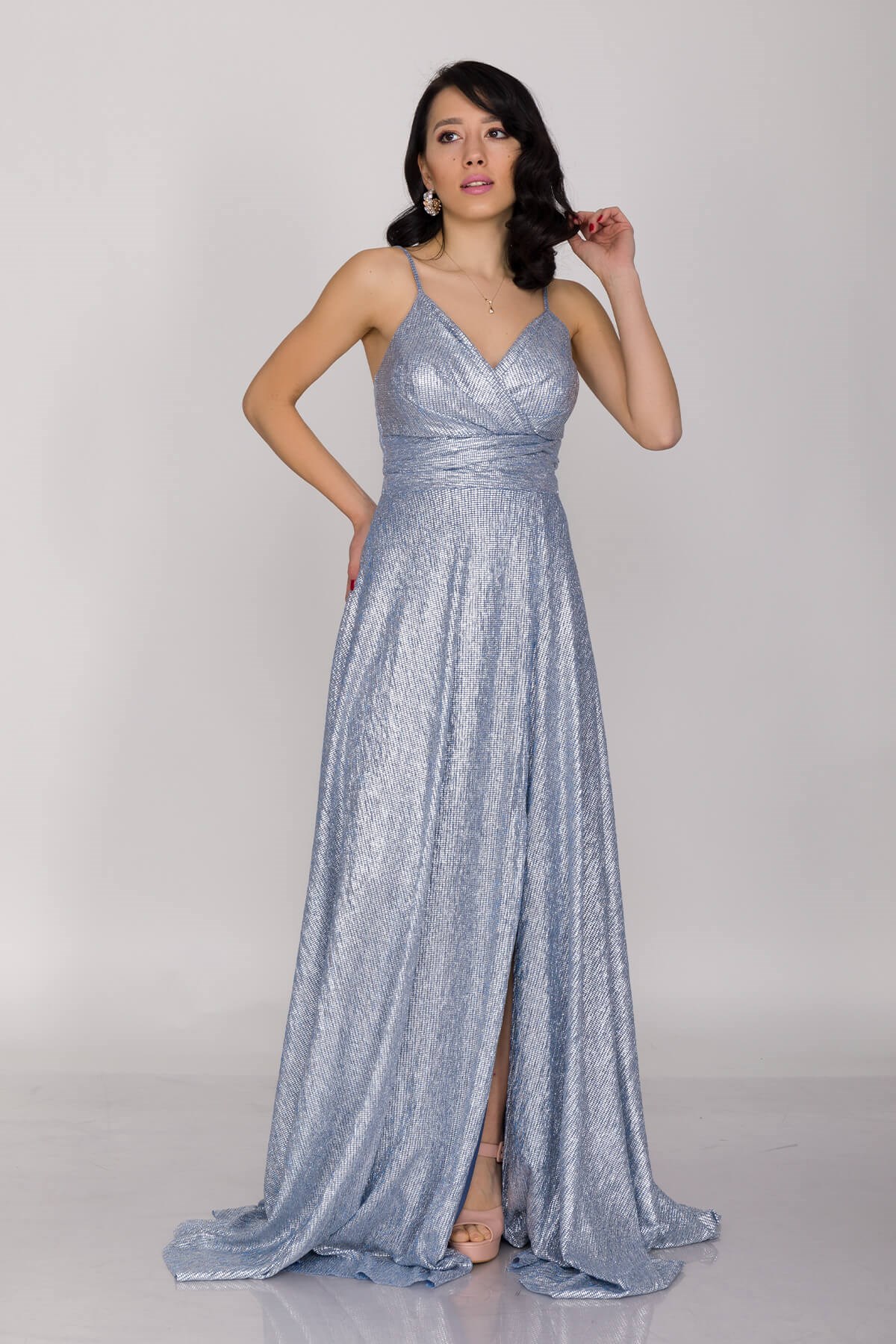 4831-1 KB Jakar İp Askılı Moonlight Yırtmaçlı Uzun Abiye Elbise