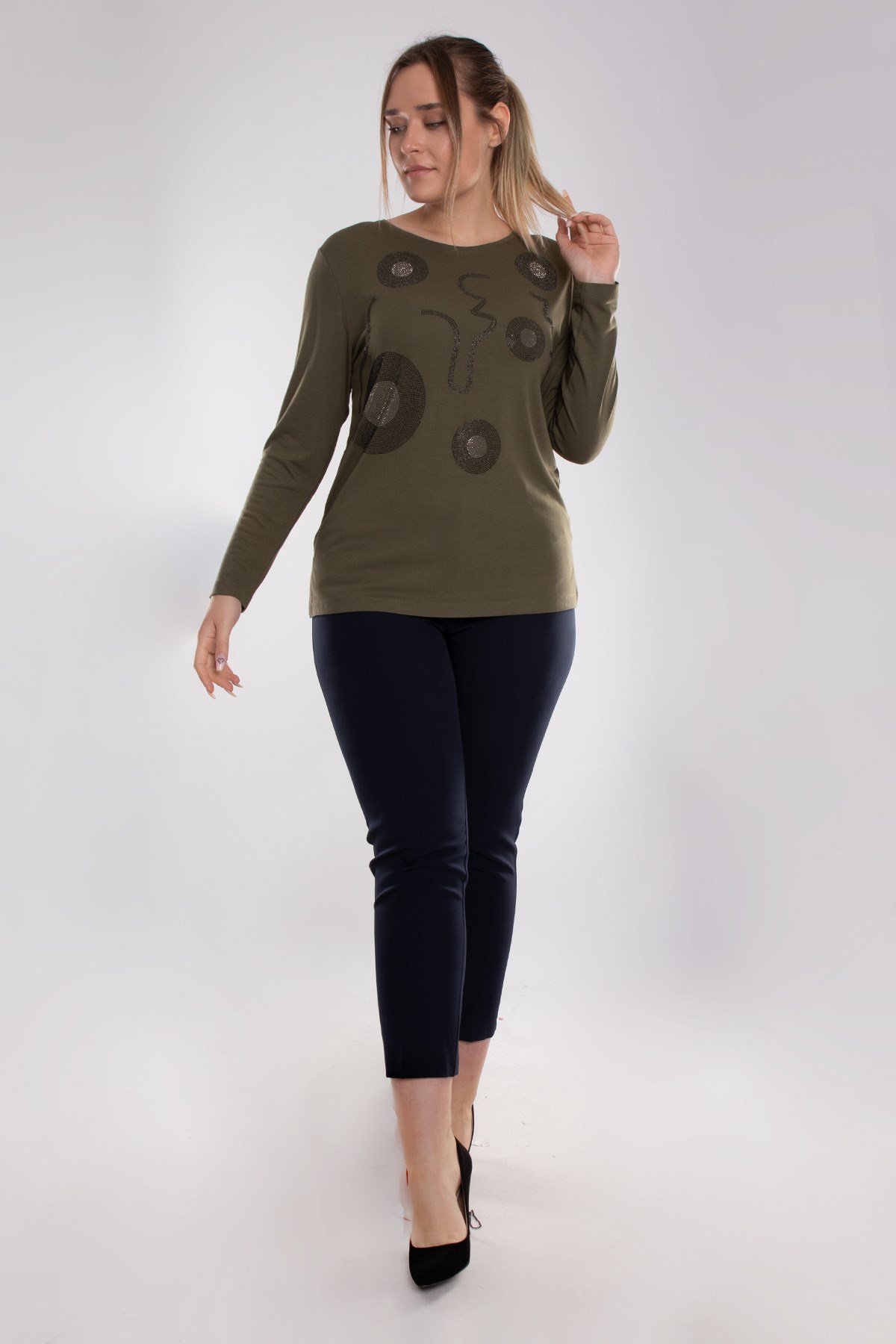 5003 Büyük Beden Taş Baskı Daire Desen Viscon Kadın Bluz