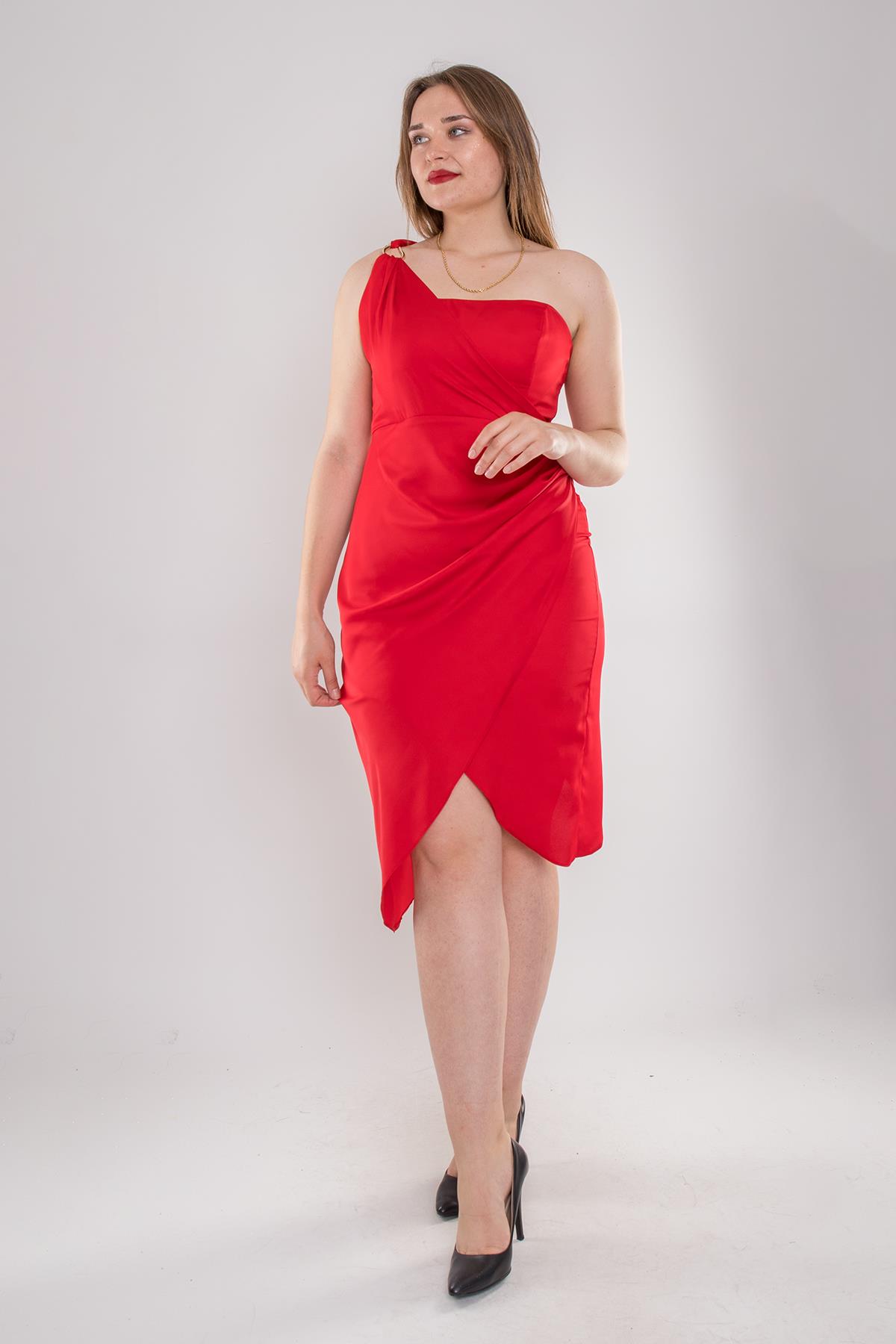 5011 Büyük Beden Tek Omuz Tokalı Midiboy Saten Elbise