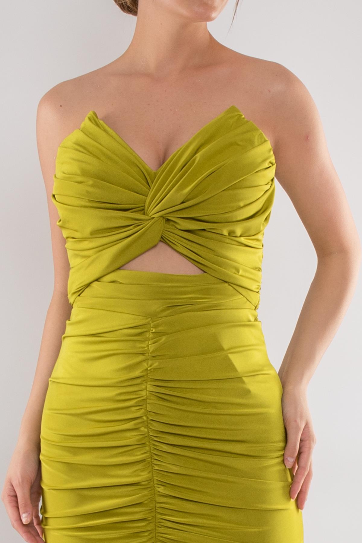 5064 Straplez Gögüs Dikyaka Önü Büzgülü Kristal Buzi Uzun Elbise