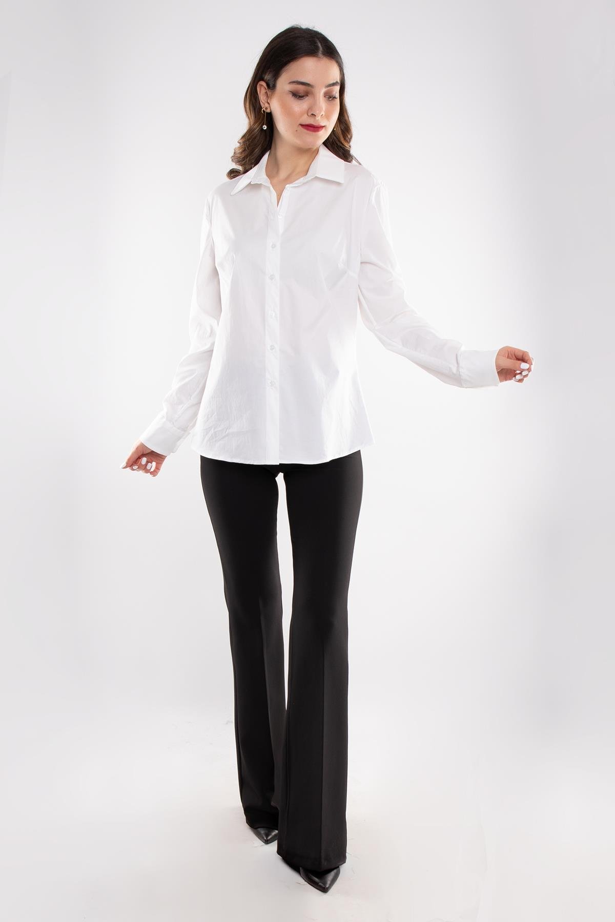 50661 Pamuklu Düz Kadın Gömlek