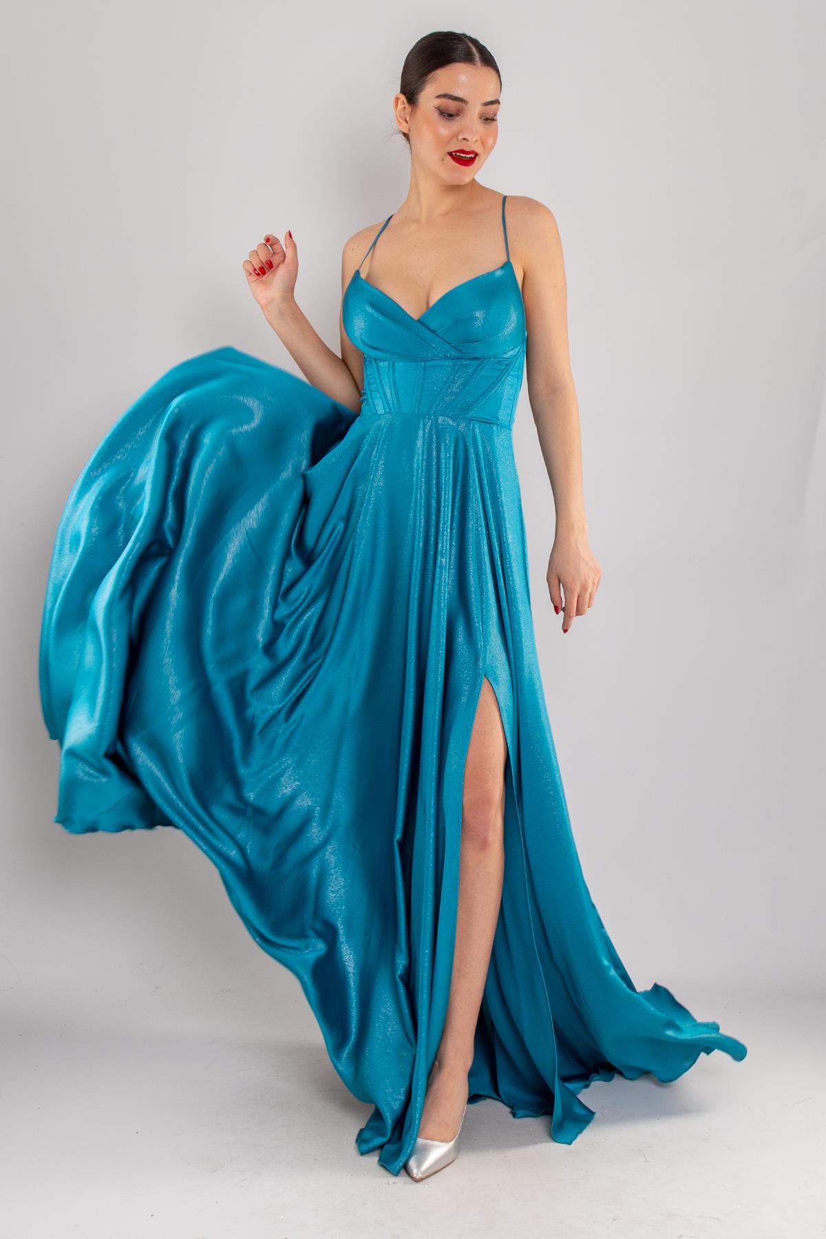 5083 İp Askı Beli Balen Laklı Kloş Uzun Elbise