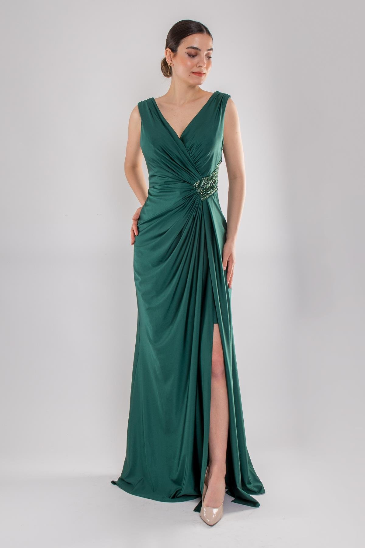 510 Kruvaze Yaka Beli Drape Boncuklu Kristal Buzi Uzun Elbise