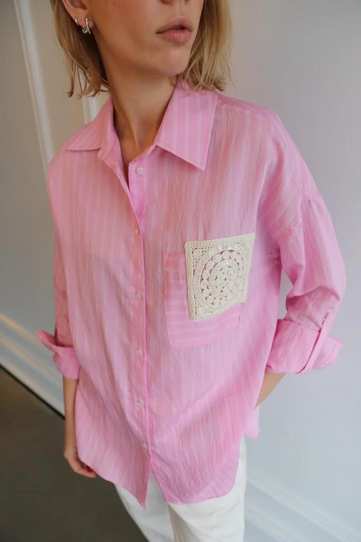 51014 Çift Cep Nakış Detay Çizgili Viscon Gömlek