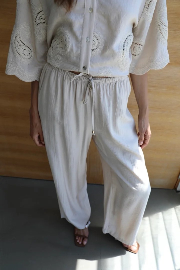 51048-71520 Dantel Nakışlı Tencel Gömlek Bol Paça Pantolon Takım