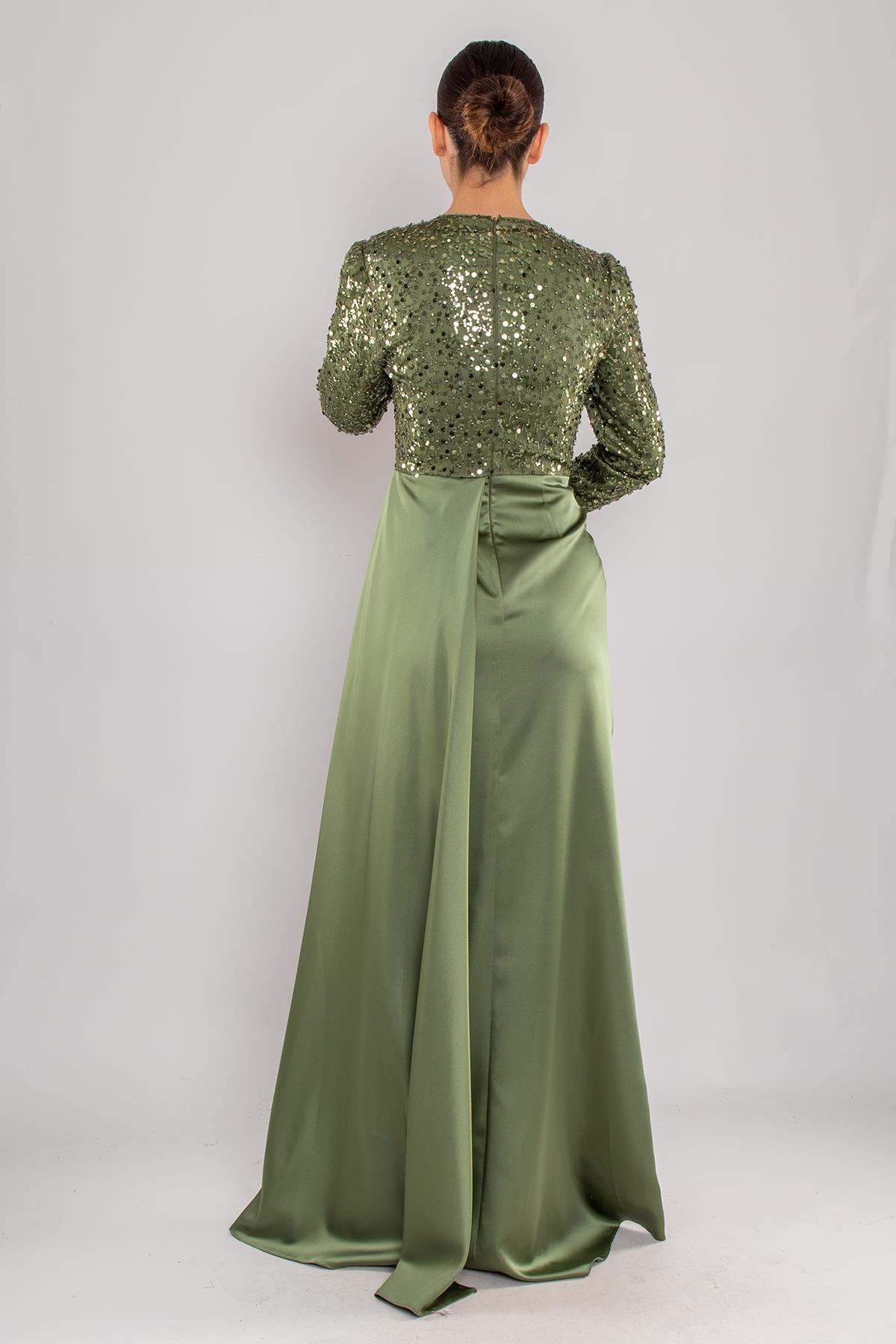 521 Payet ve Boncuklu Tesettür Yandan Drapeli Saten Uzun Elbise