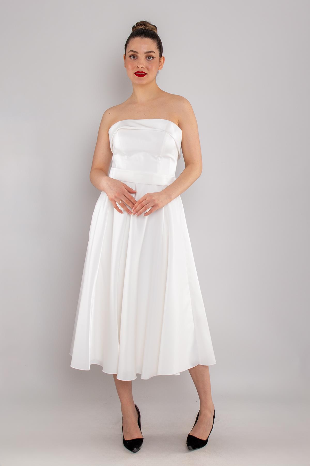 576 Straplez Kuşaklı Midiboy Kloş Etek Saten Elbise