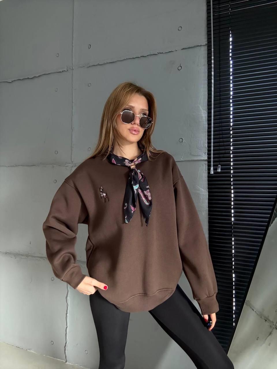 5808 Fular Detay Ceylan Nakışlı Bisiklet Yaka Sweatshirt