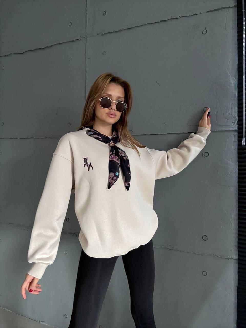 5808 Fular Detay Ceylan Nakışlı Bisiklet Yaka Sweatshirt