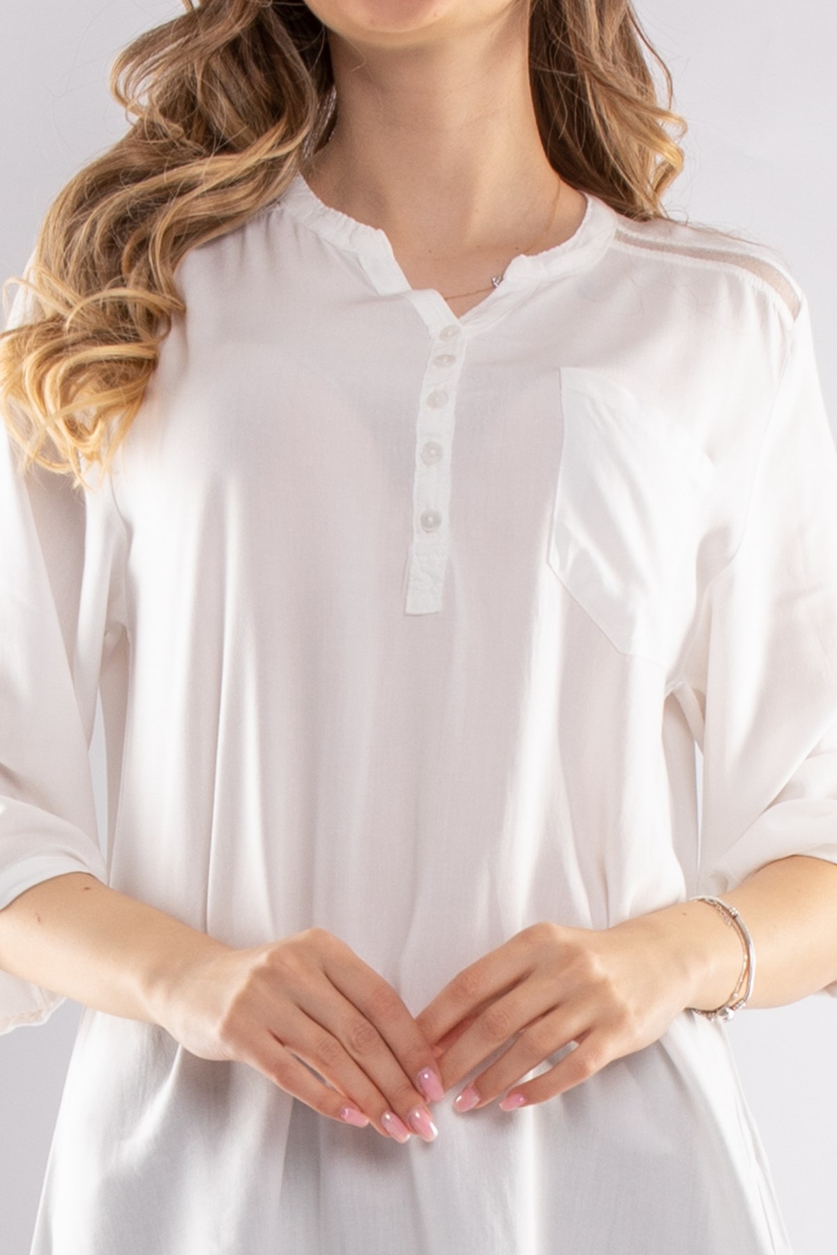 615 Omuz Ve Sırt Simli Truv.Kol Kadın Gömlek