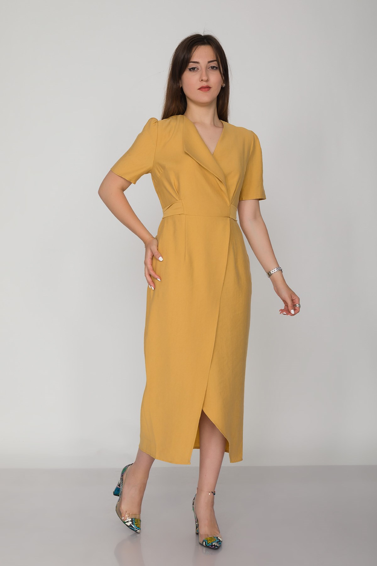 61621 Kruvaze Yaka Kuşaklı Yırtmaçlı Tencel Keten Kısa Kol Elbise