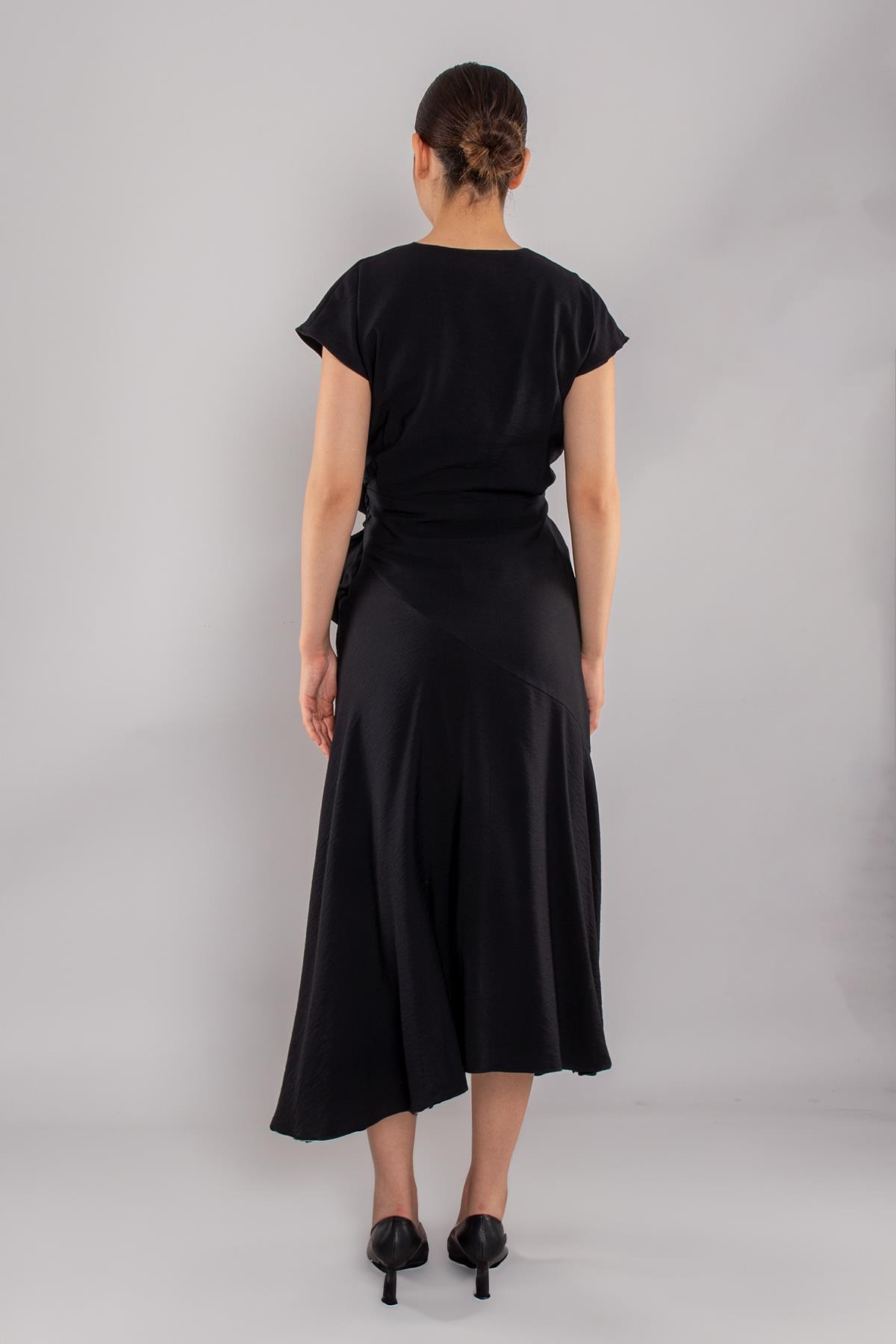 61878 Kruvaze Yaka Yandan Beli Bağlamalı Astarlı Midiboy Elbise