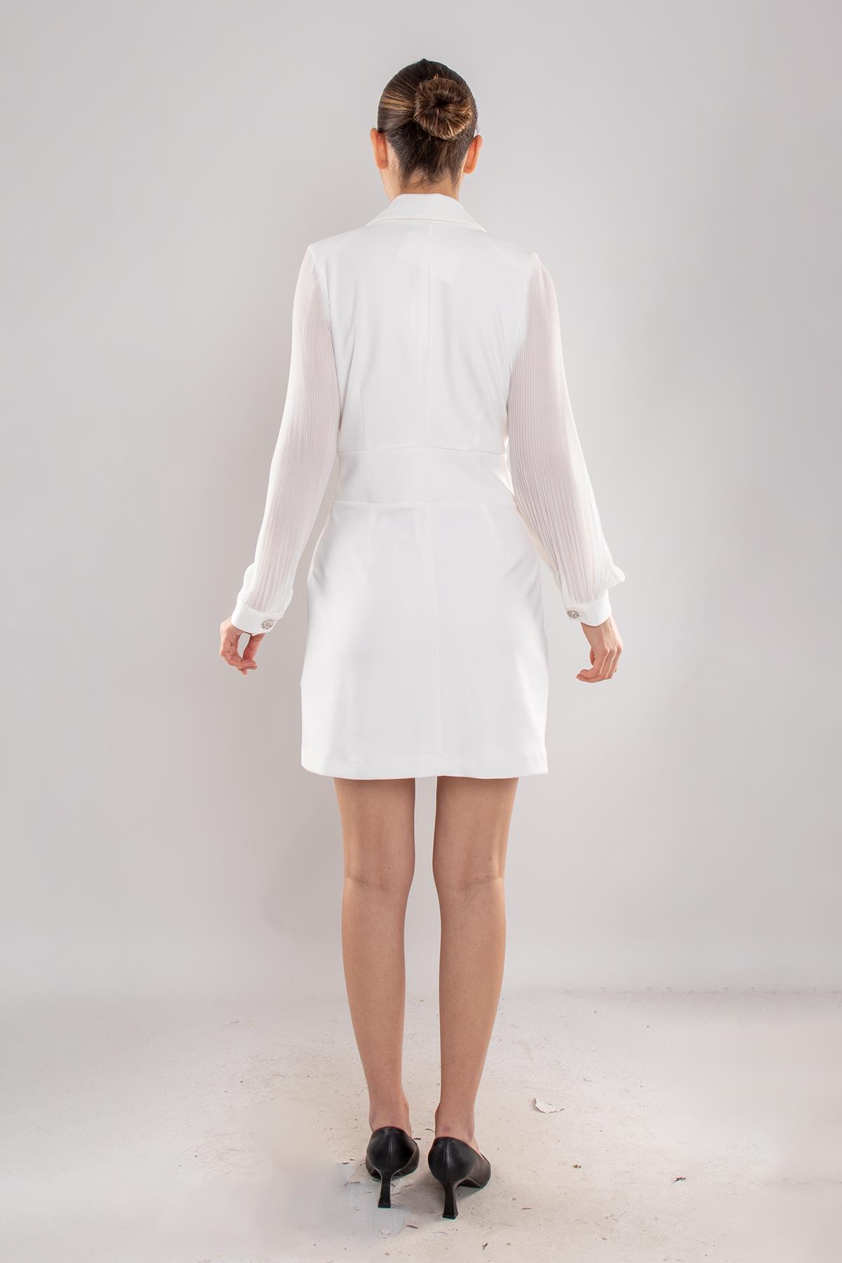 61891 Pilise Kol Kruvaze Yaka Broş Detay Kapaklı Kısa Krep Elbise