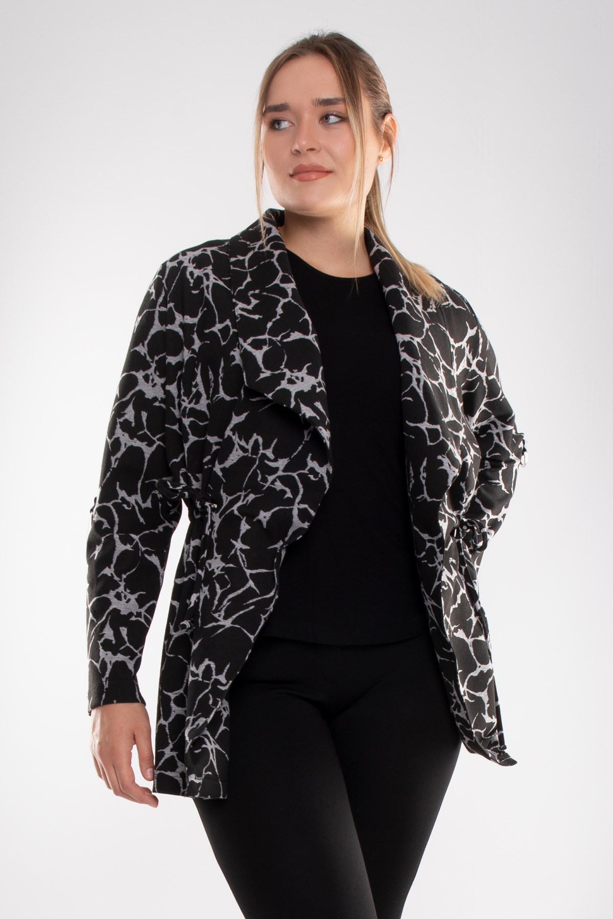 6604-1 Büyük Beden ŞalYaka Beli Bağçıklı Viscon Kadın Ceket