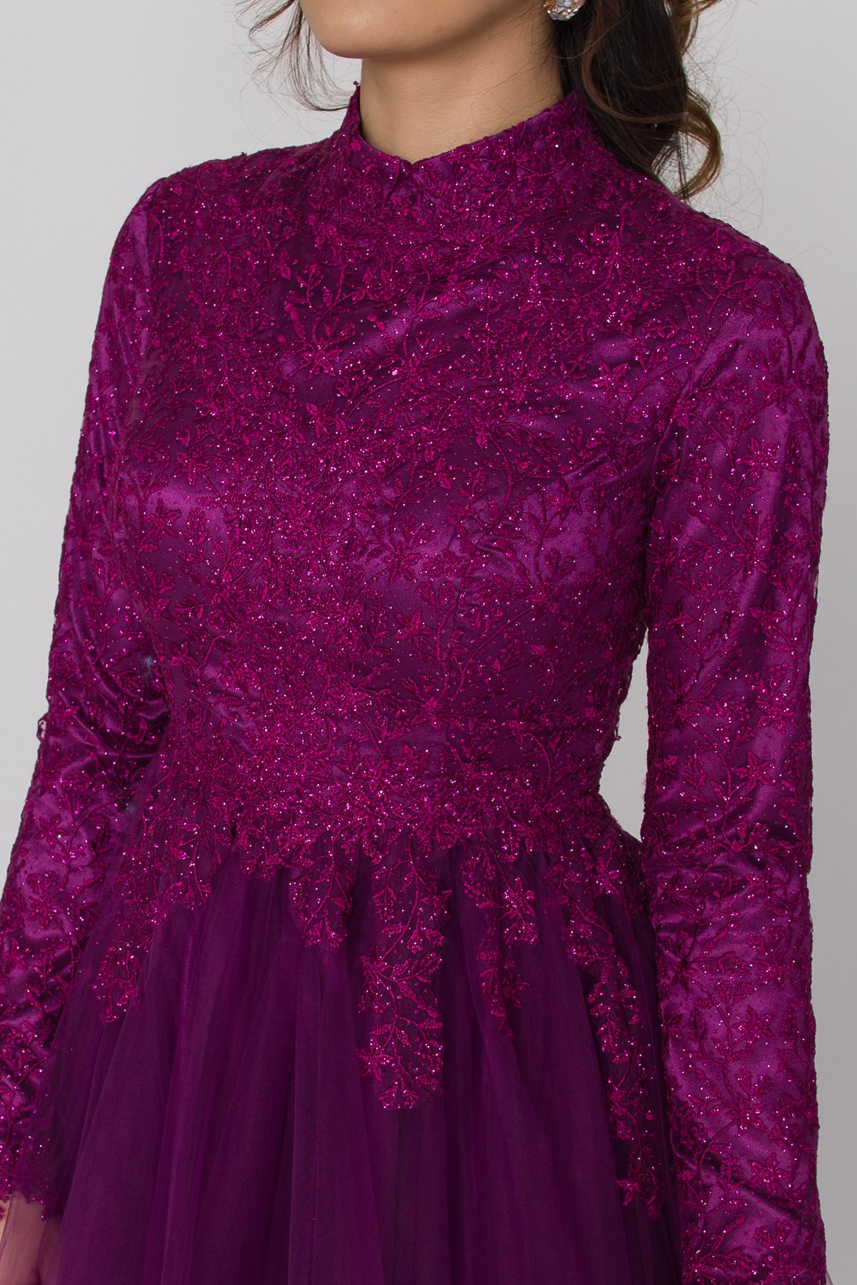 6943 Uzun Kol İşlemeli Tesettür Nişanlık