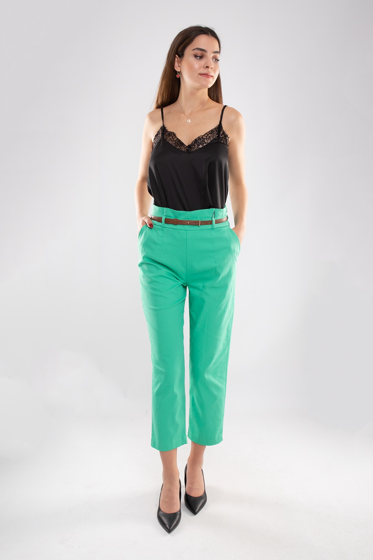 70292 Gizli Kemer Pamuklu Pileli Pantolon