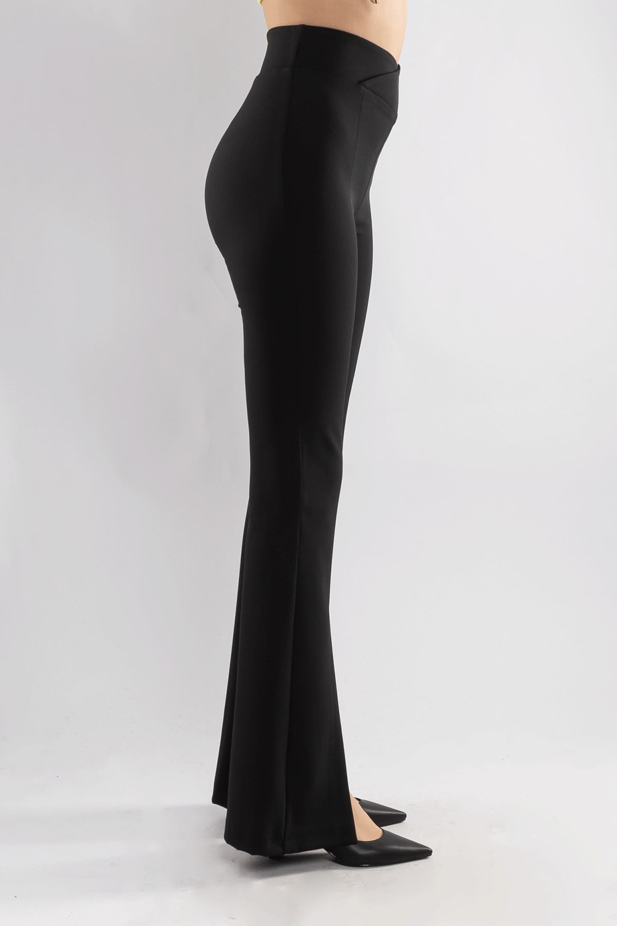 70364 İspanyol Paça Önü Yırtmaçlı Kadın Pantolon