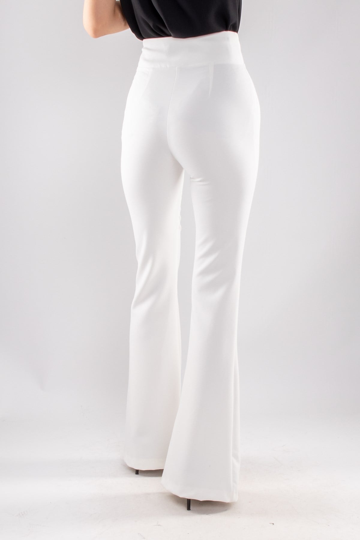 70364 İspanyol Paça Önü Yırtmaçlı Kadın Pantolon