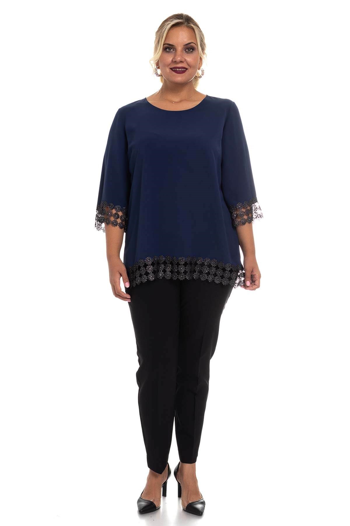 7041 BB Kolu ve Etek Ucu Papatya Güpür Bluz