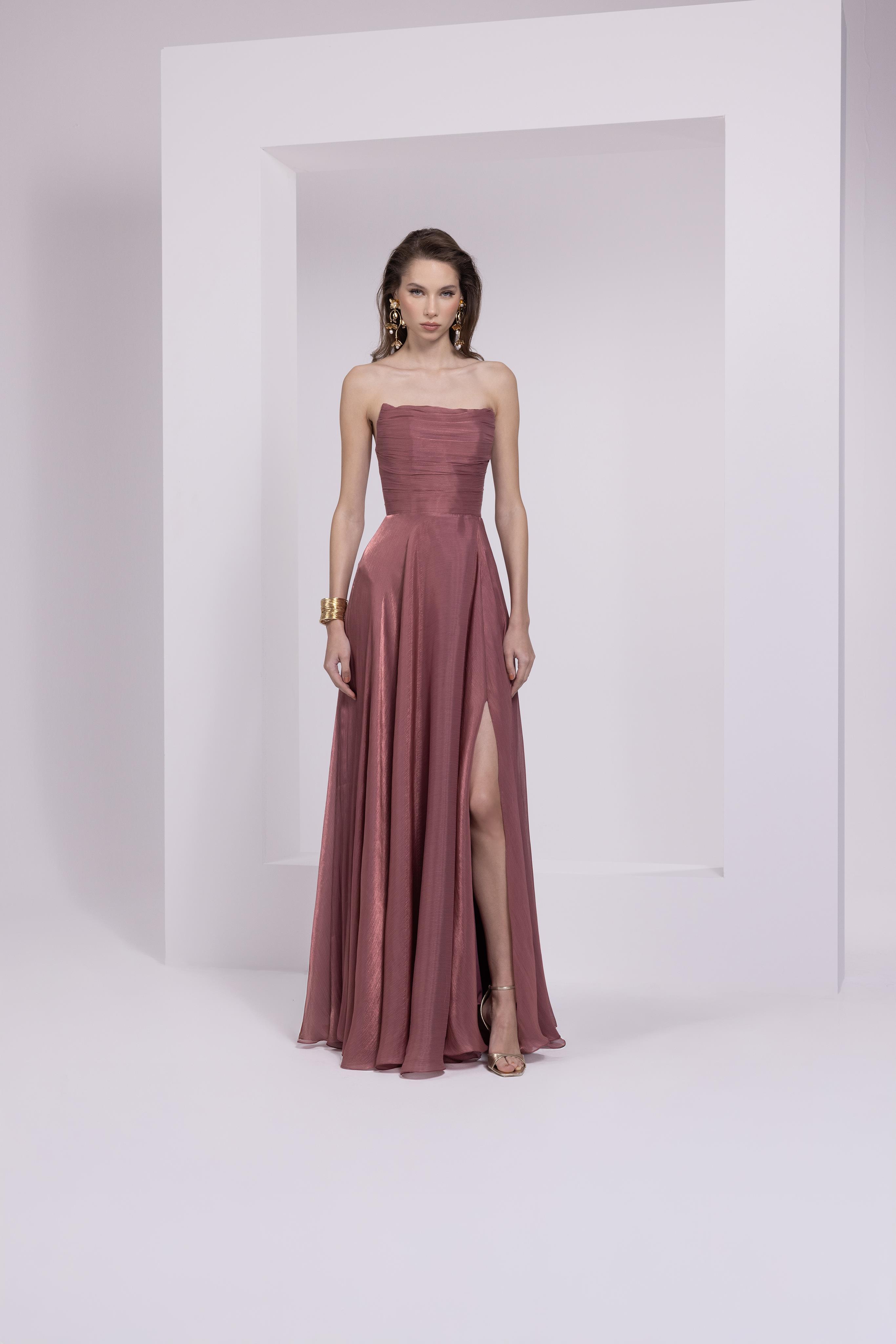 7066 Straplez Yırtmaçlı Jakarlı Drapeli Elbise