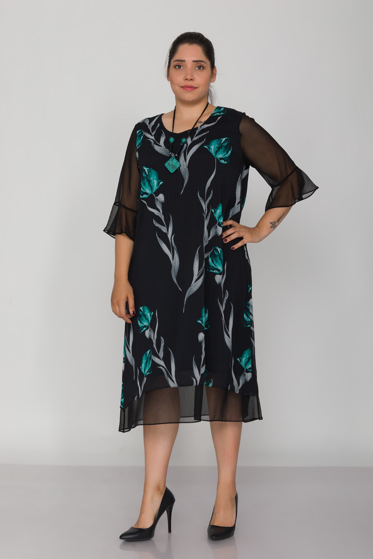 7099 Büyük Beden Lale Desen Tül Kol Kolyeli Şifon Kısa Elbise