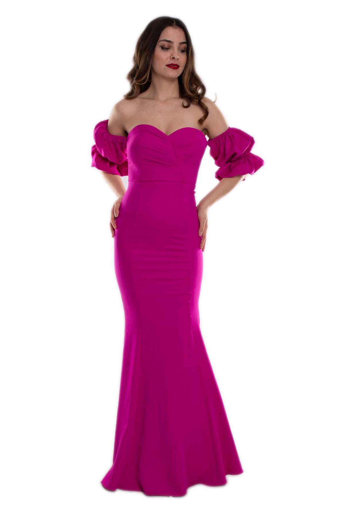 7233 Öpücük Yaka Sırtı İpli Kol Detay Krep Uzun Balık Abiye