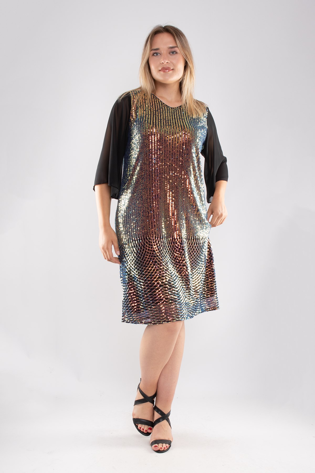 7300.79 Büyük Beden Degrede Payetli Mendil Kol Kısa Elbise