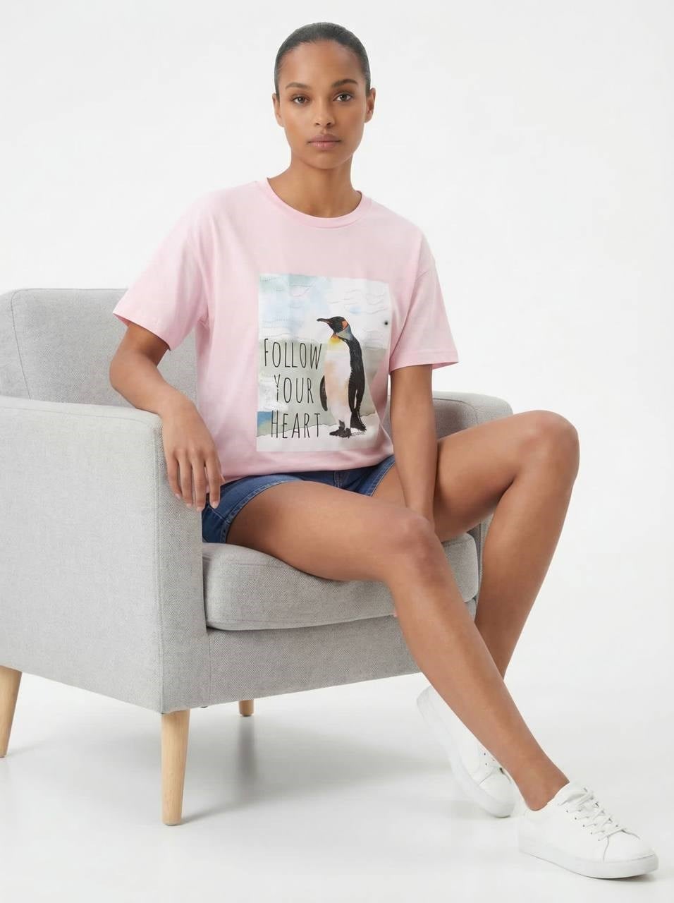 7594 Taşlı Penguen Baskılı Bisiklet Yaka Kısa Kol Tshirt