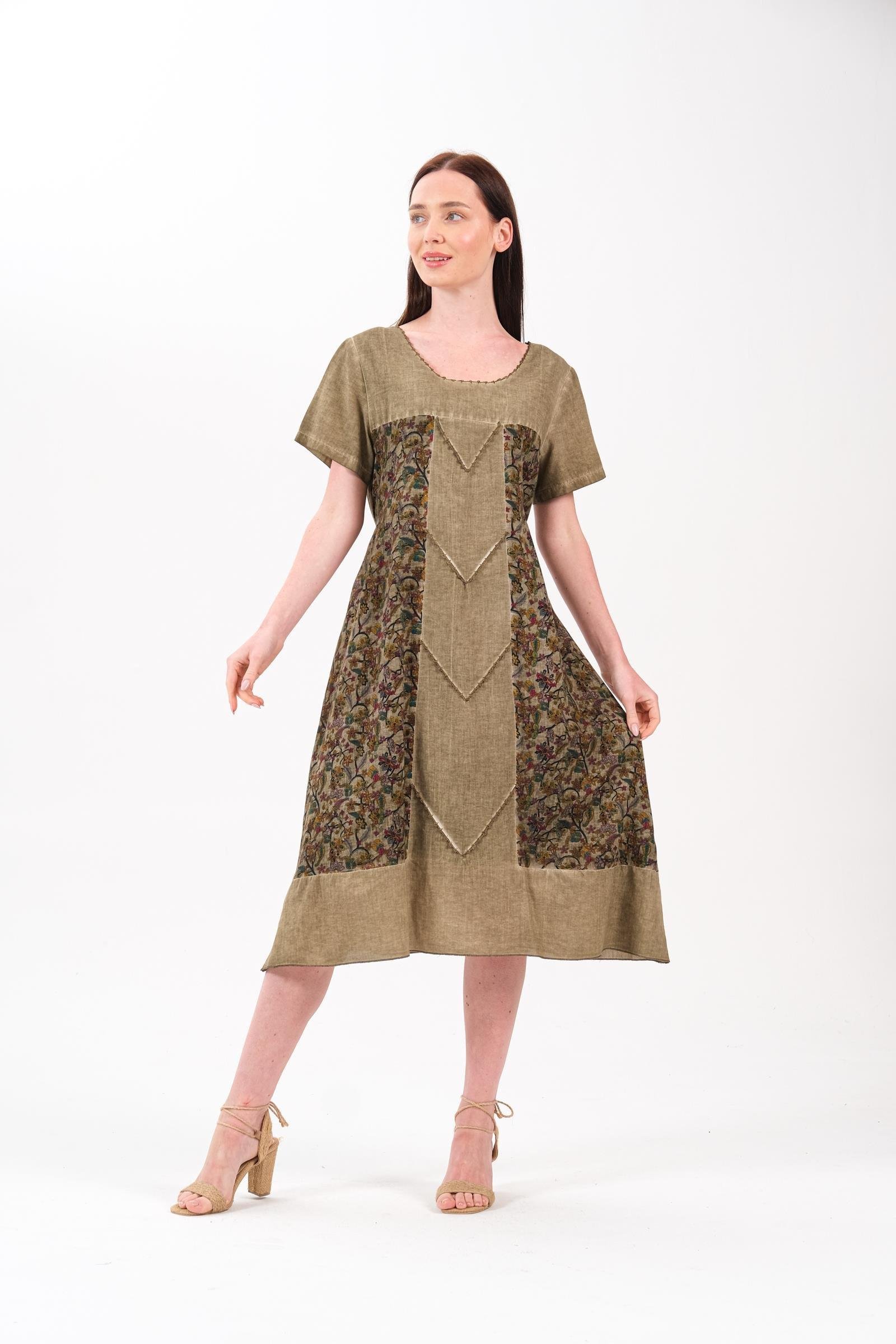 8011 Büyük Beden Çiçek Desenli Kısa Kol Pamuk Otantik Elbise