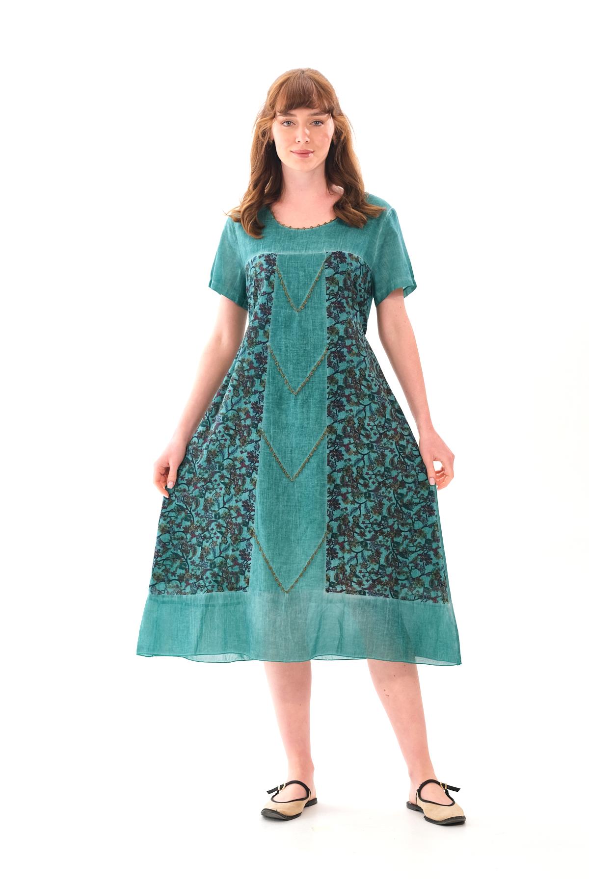 8011 Büyük Beden Çiçek Desenli Kısa Kol Pamuk Otantik Elbise