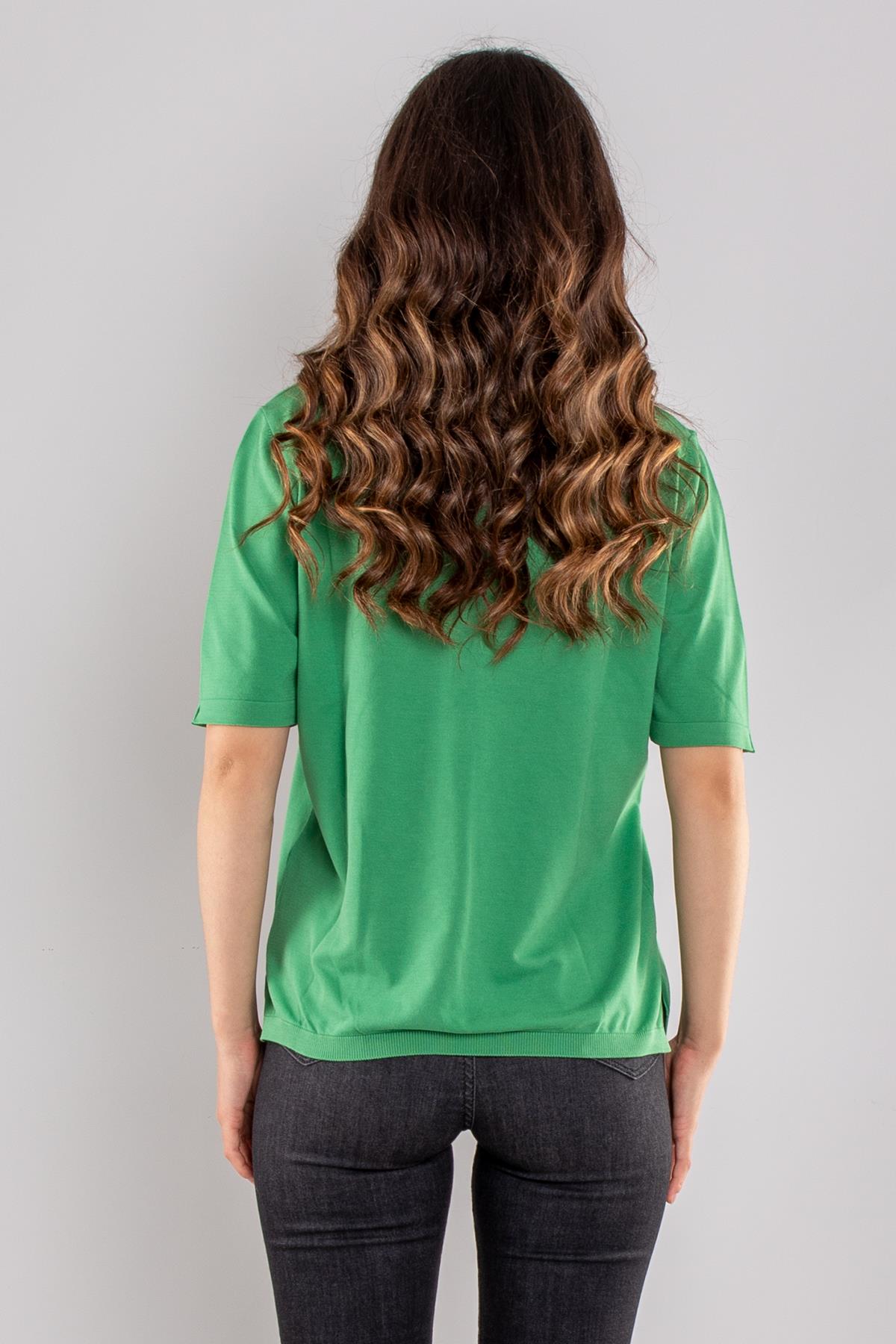 804 Polo Yaka Özel Düğmeli Merserize Triko