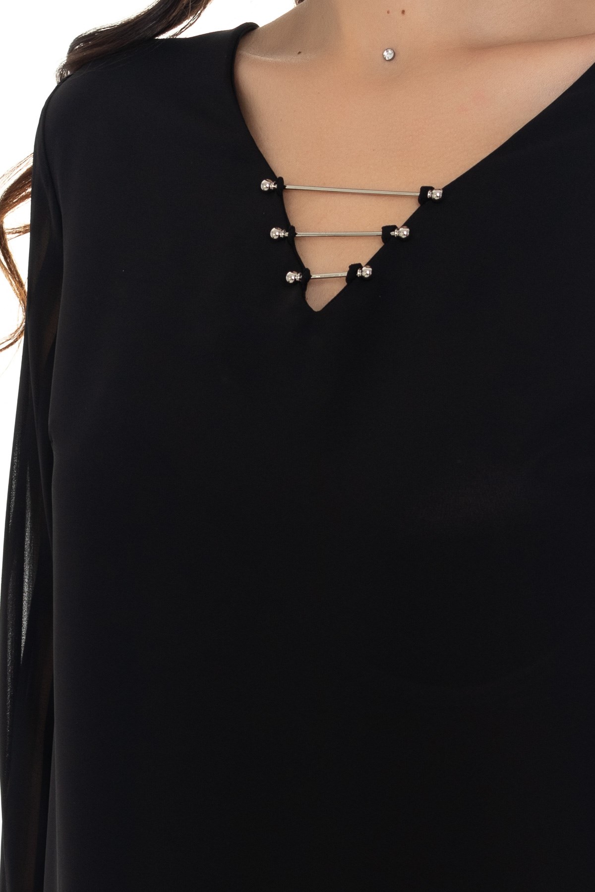 80892 YAKA METAL DETAYLI BLUZ