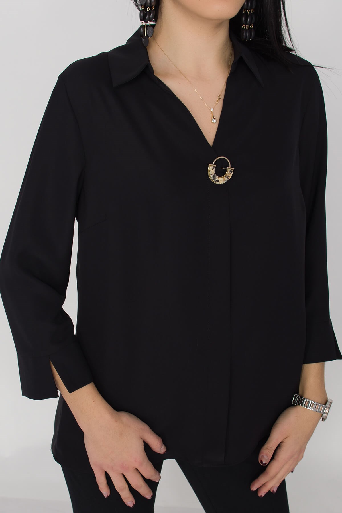 81285 Broşlu Truv.Kol Krep Bluz