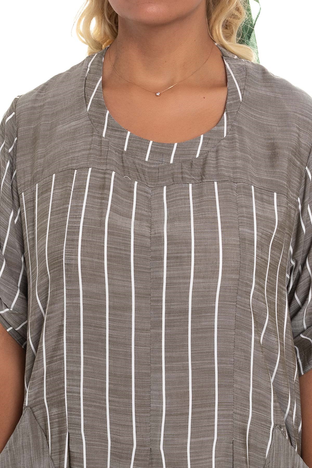 8136 Çizgili Cepli Viscon Elbise