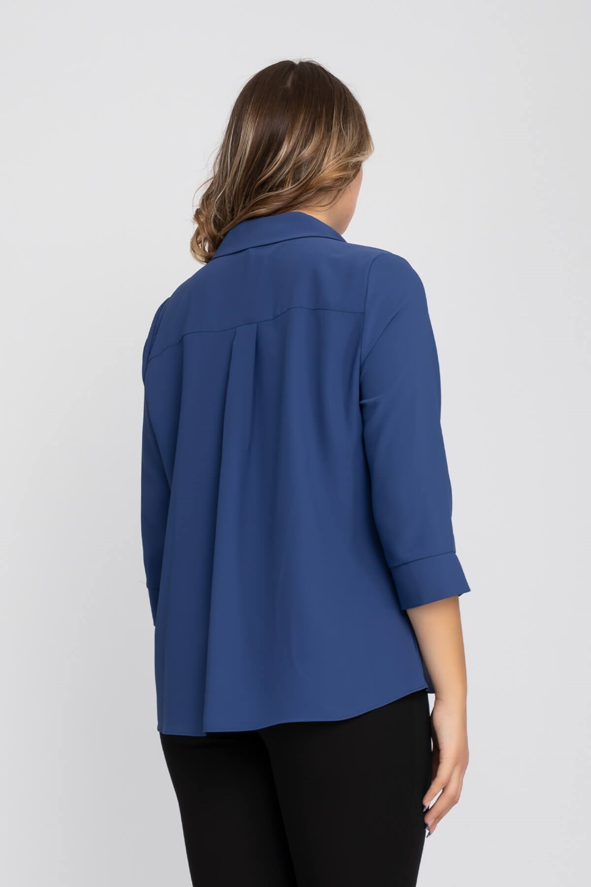 81592 Büyük Beden Broşlu Truvakar Kol Krep Bluz