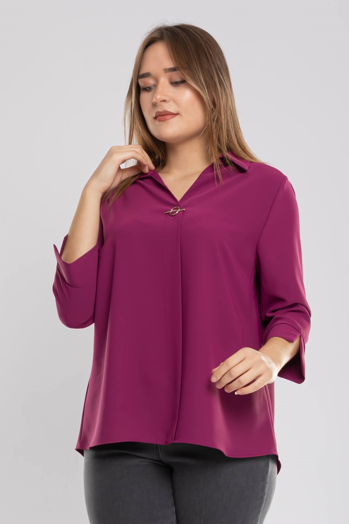 81592 Büyük Beden Broşlu Truvakar Kol Krep Bluz