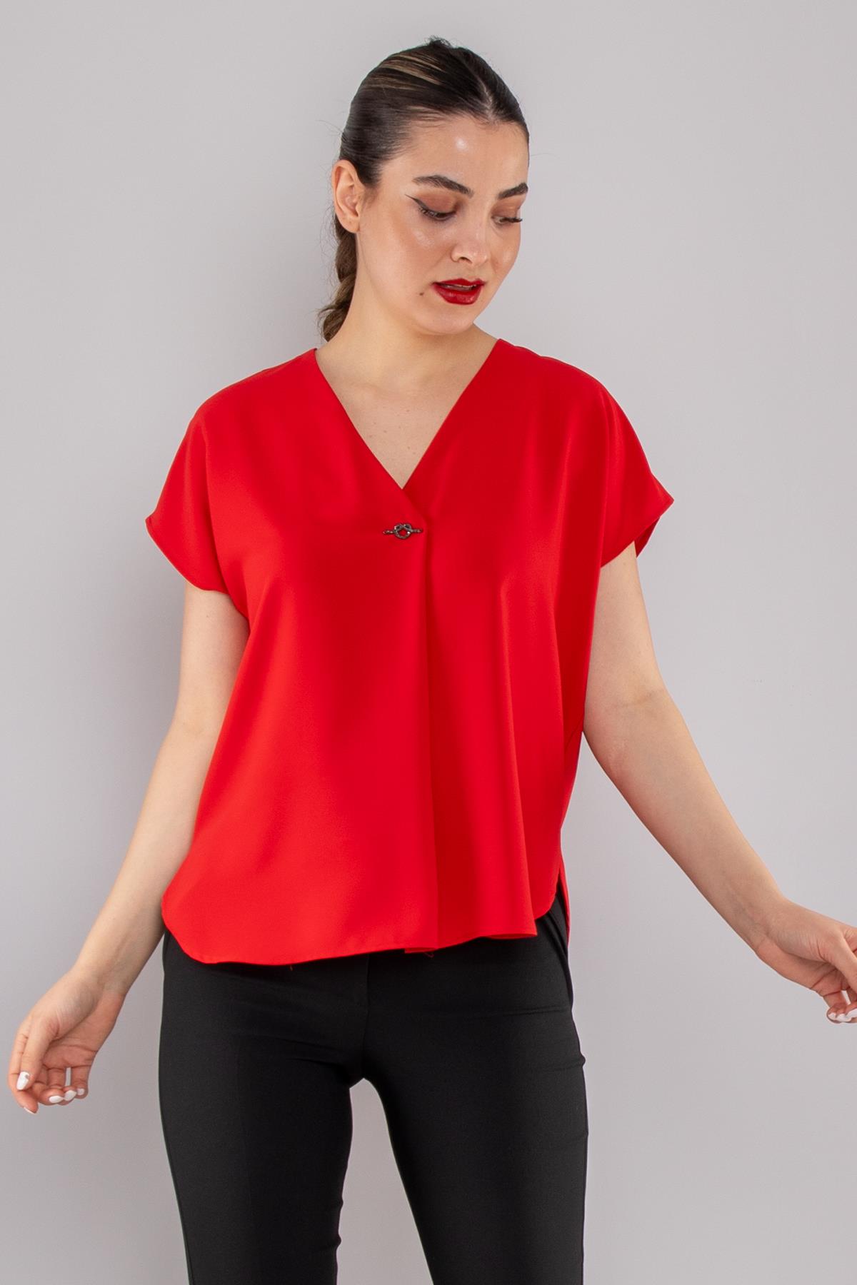 81908 Vyaka Broşlu Kısa Kol Krep Şifon Bluz