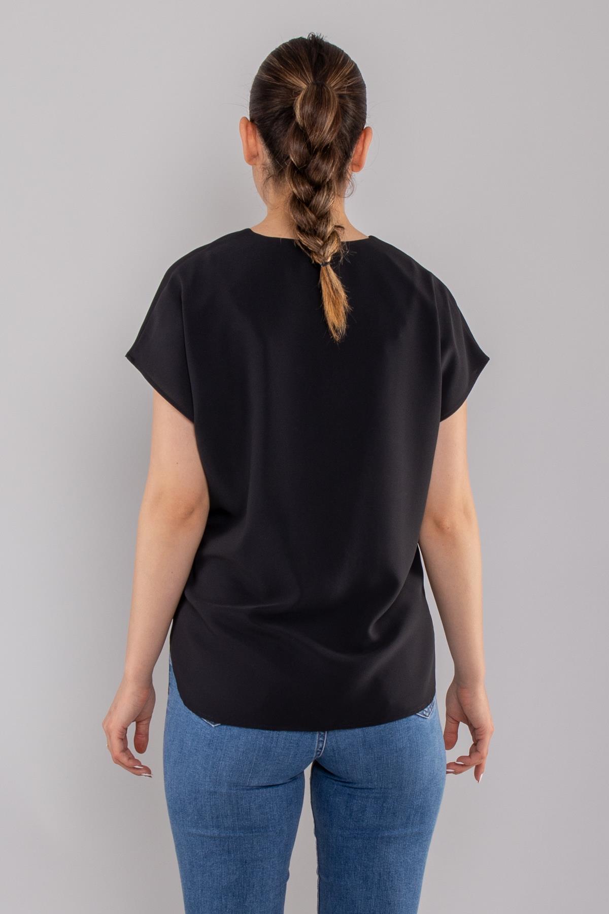 81908 Vyaka Broşlu Kısa Kol Krep Şifon Bluz