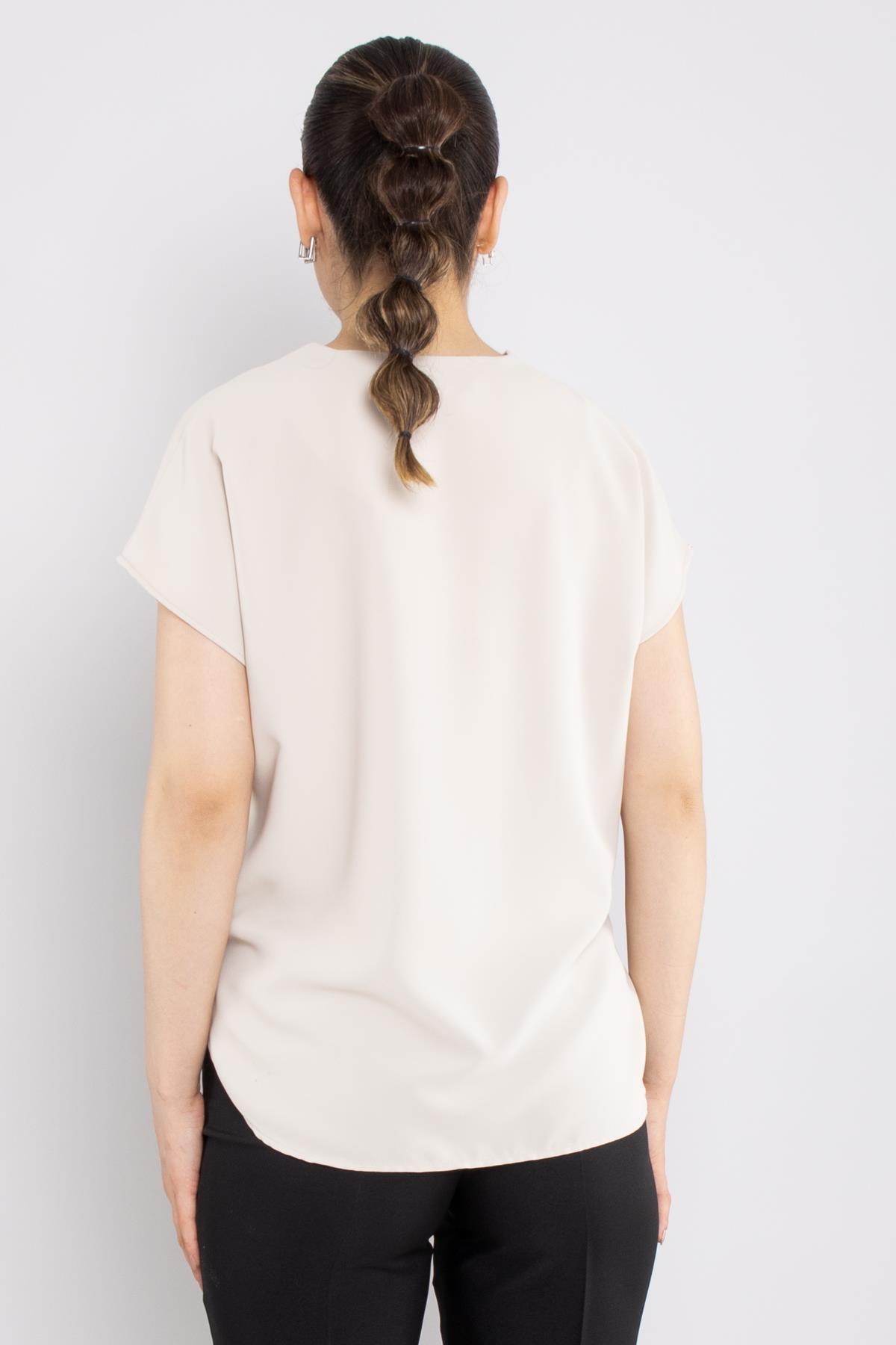 81908 Vyaka Broşlu Kısa Kol Krep Şifon Bluz