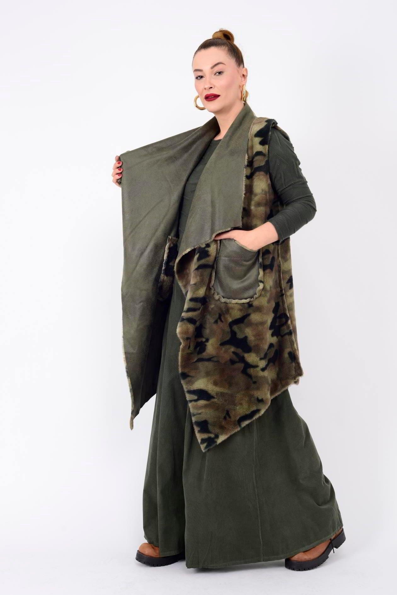 84700 Leopar Desen İçi Kürklü Uzun Yelek