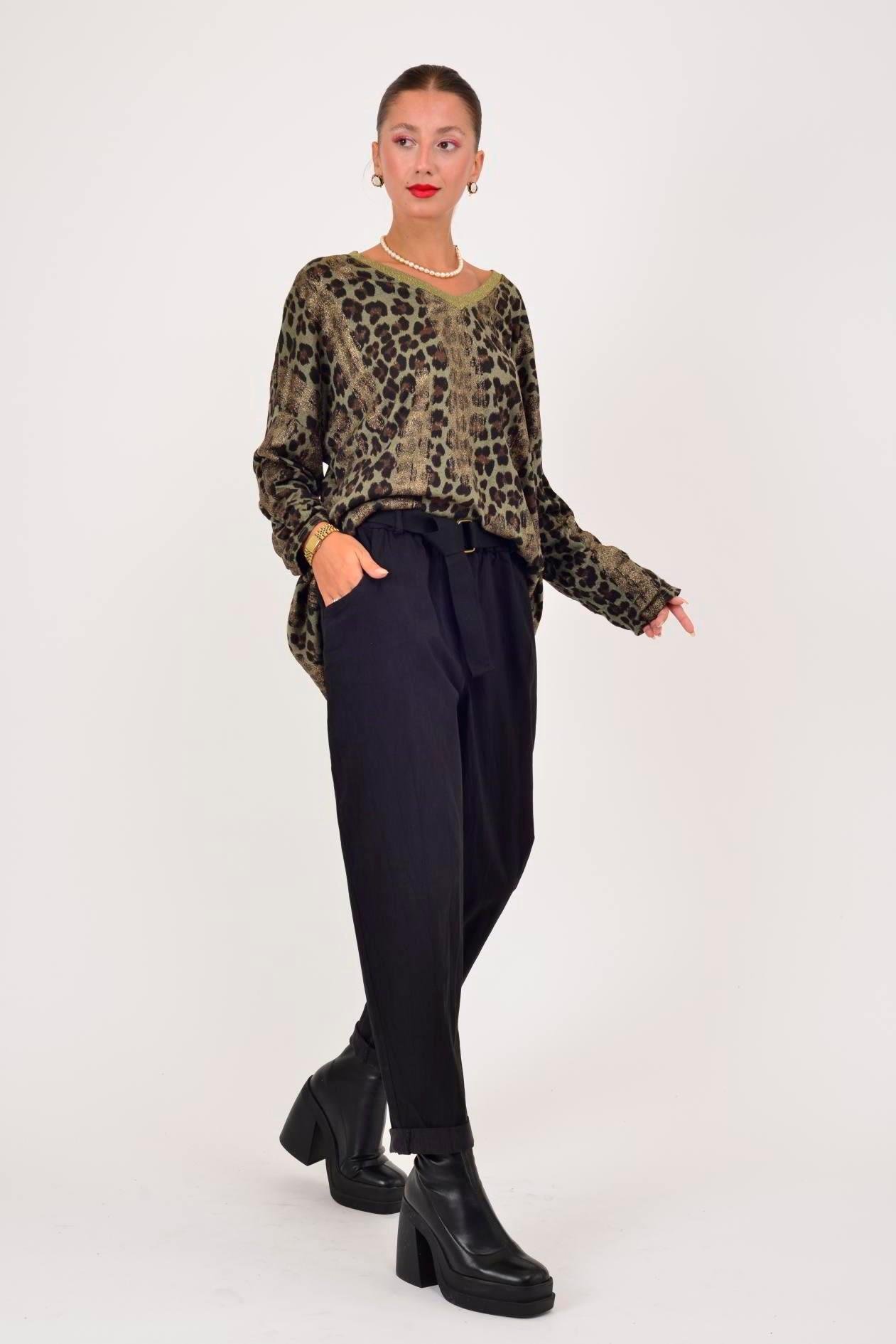 8600 Düz Desen Tokalı Kemerli Pantolon