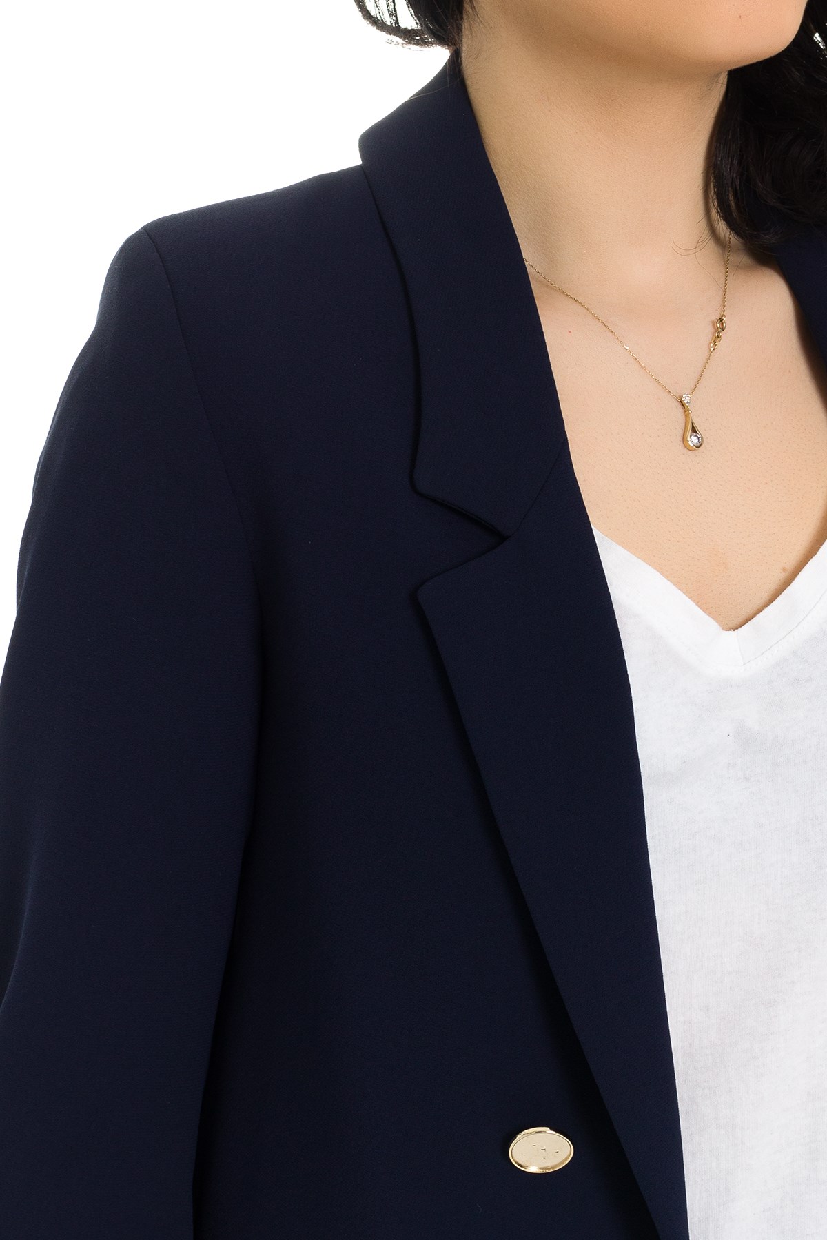 90113 ÖNÜ DÜĞMELİ KOLU BÜZGÜLÜ CEKET