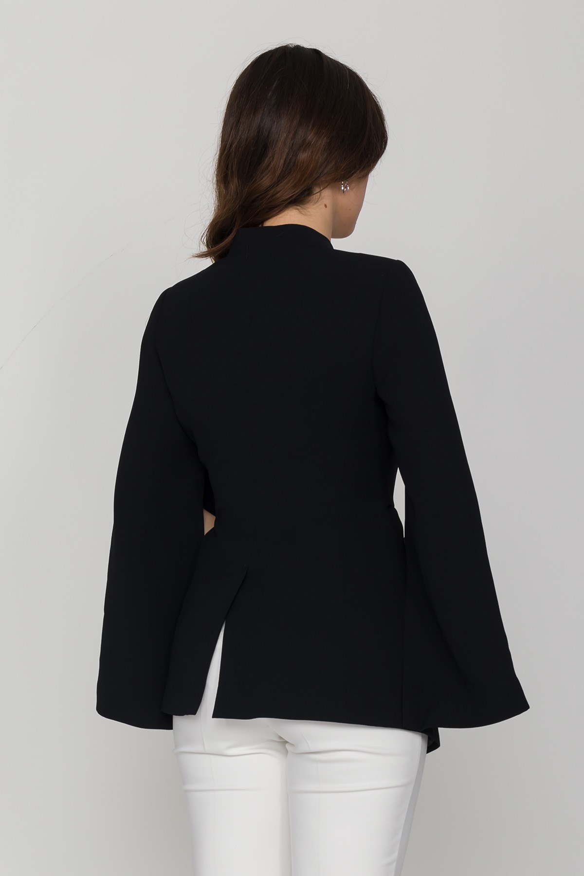 90177 Yandan Bağlamalı Hakim Yaka Yırtmaç Kol Ceket