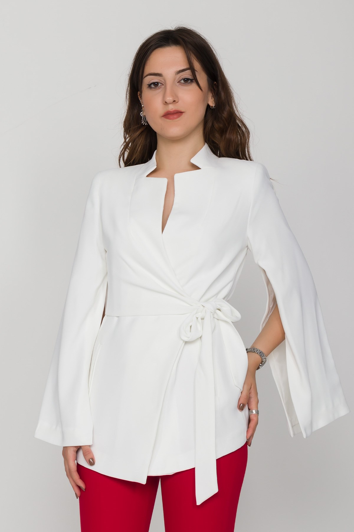 90177 Yandan Bağlamalı Hakim Yaka Yırtmaç Kol Ceket